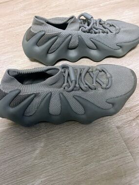 Adidas Yeezy 450 “Stone Marine” Size 5